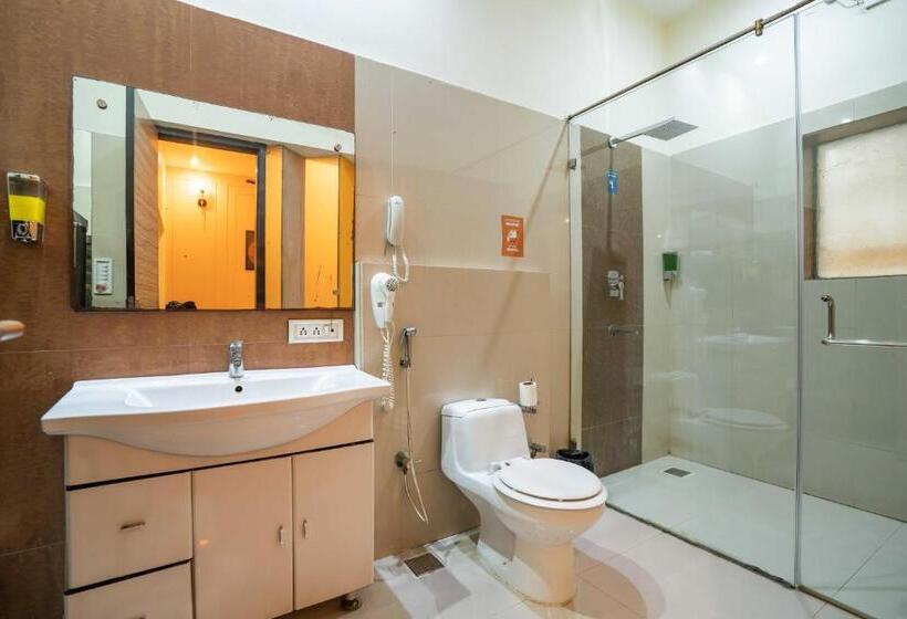 سوییت اجرایی, Zostel Delhi