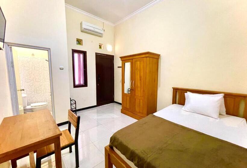 اتاق استاندارد, Offspring Ijen Hostel Banyuwangi