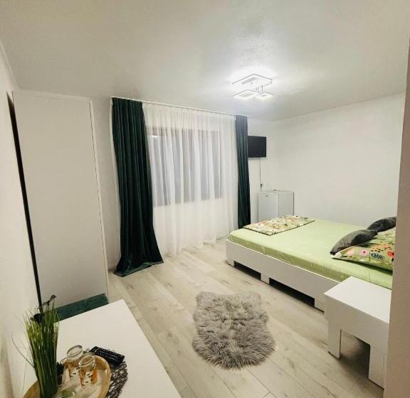 Quarto Estandar, Casa Coman