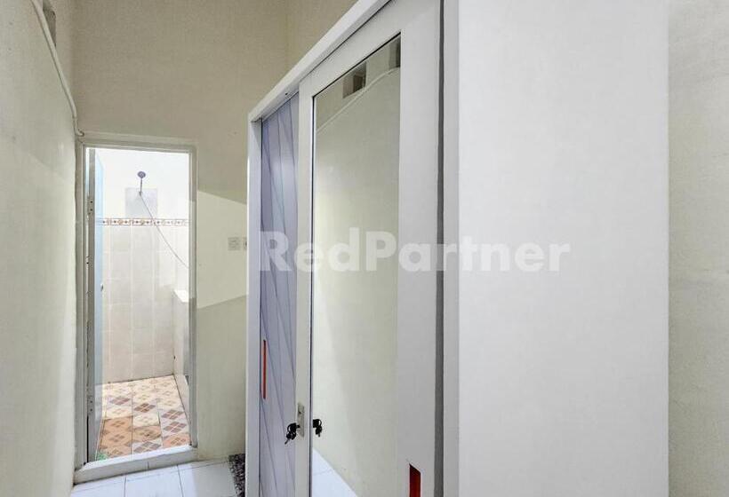 Номер Стандарт Индивидуальный, Gedangan Indah Homestay Redpartner