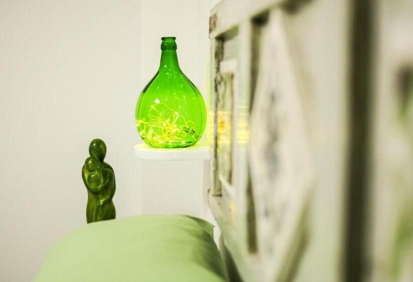 اتاق استاندارد, Bianco Pugliese B&b