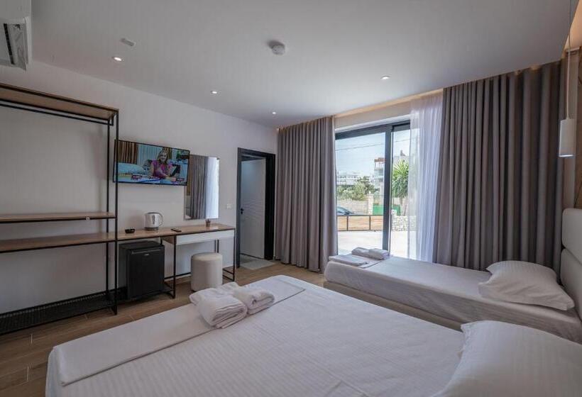 Quarto Triplo Superior, Aboja Inn