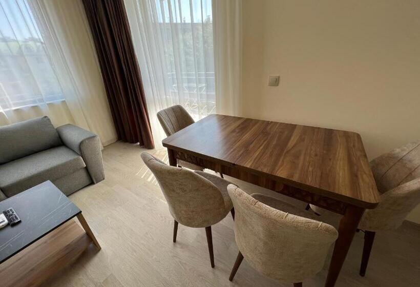 آپارتمان لوکس 2 خوابه, Rabi Park Residence