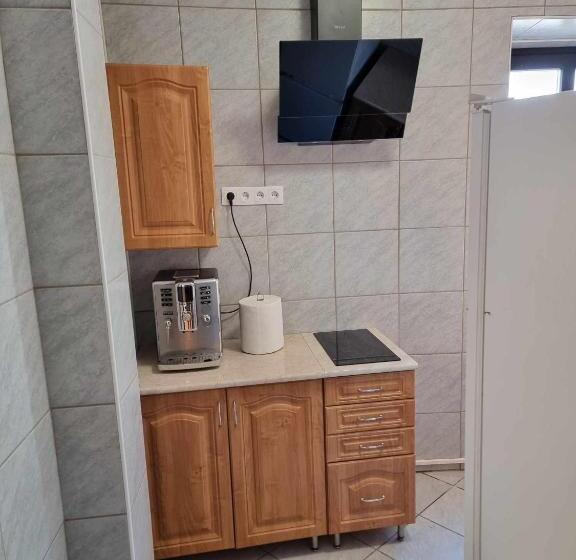 스탠다드 룸, Sas Tér Vendégház