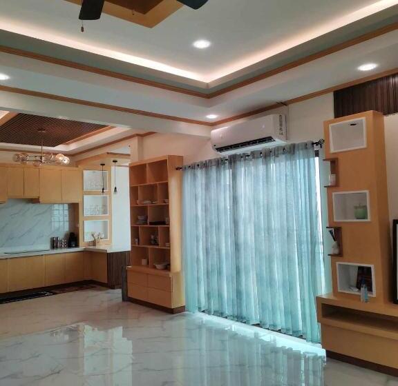 디럭스 패밀리 룸, Luxury Vacation House Oceanfront In Lila, Bohol