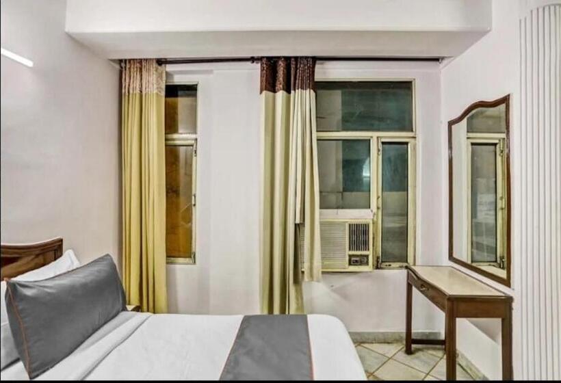 اتاق لوکس, Rudra Residency