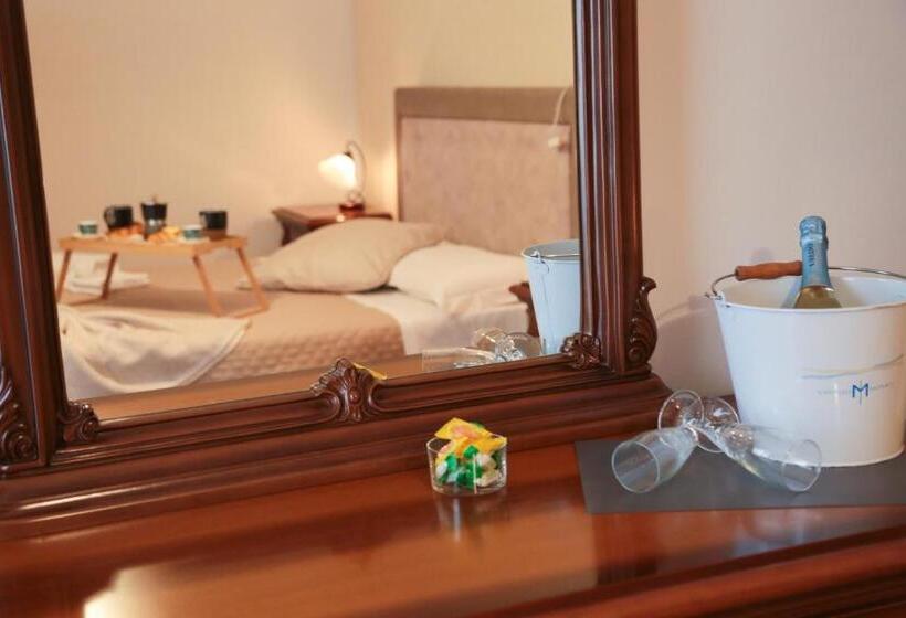 اتاق استاندارد با سرویس بهداشتی مشترک, Guest House Bagnolo