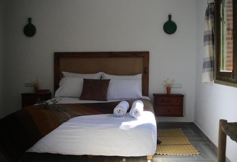 Quarto Estandar Vista Montanha, Haven Hills Social Club