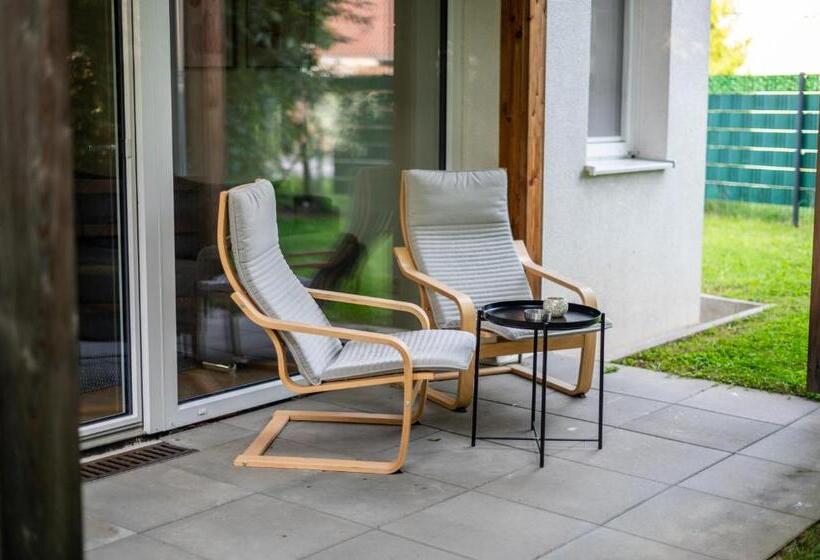 Апартаменты 1 Спальня с Террасой, Shome Apartments Graz Ost   Self Check In & Free Parking