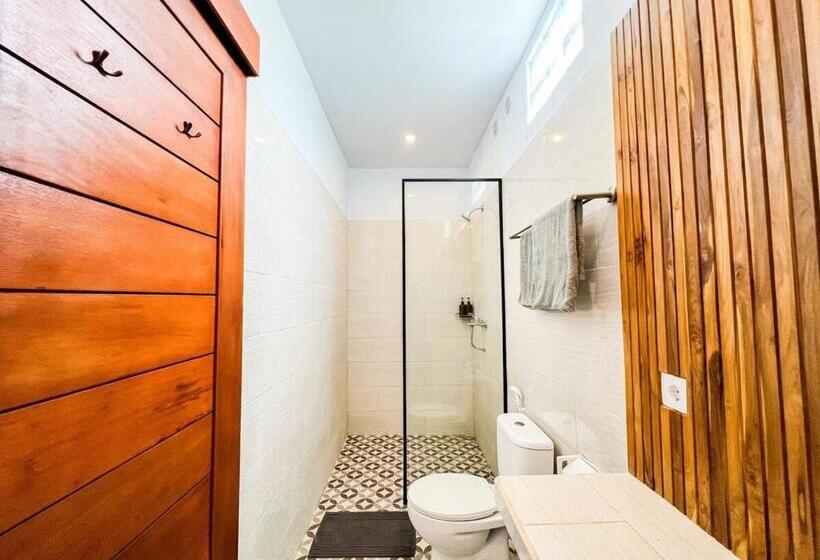 اتاق لوکس, Island Boy Guesthouse A Prime Location In Canggu
