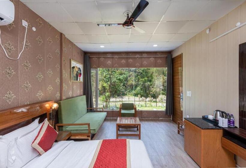 带河湖景观的套房, Sukham Raasa River Resort & Spa By Lawrence Hotels
