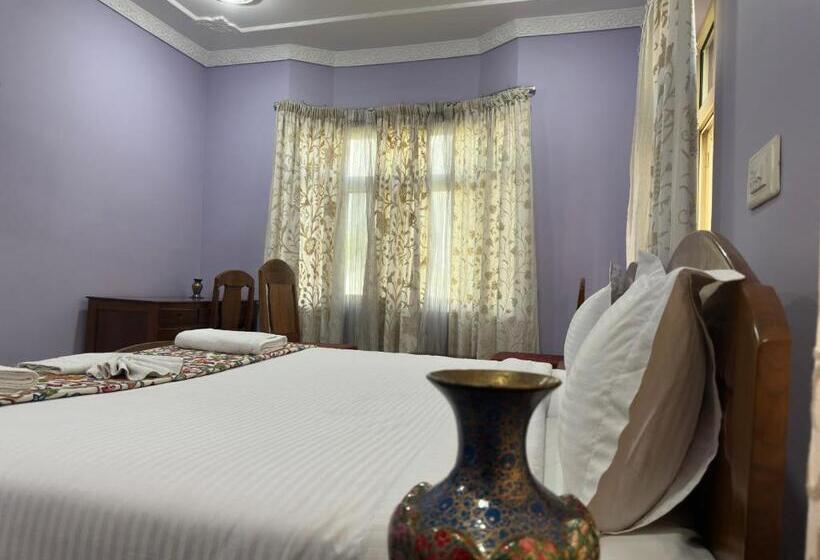 Трехместный Номер Комфорт, Jan Mahal