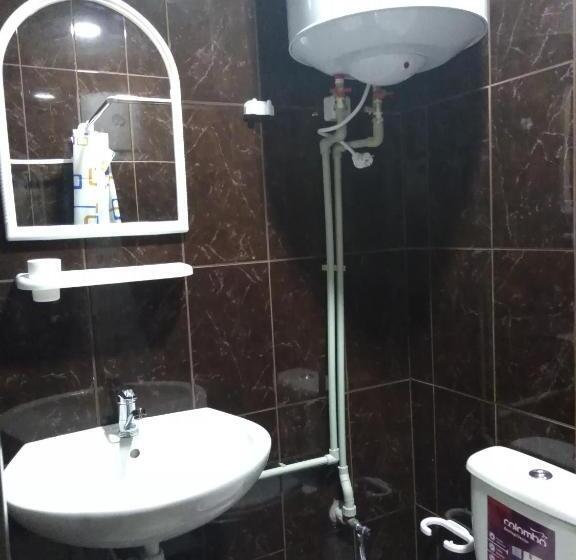 Номер Стандарт Трехместный, Mini Gostinitsa Hostel