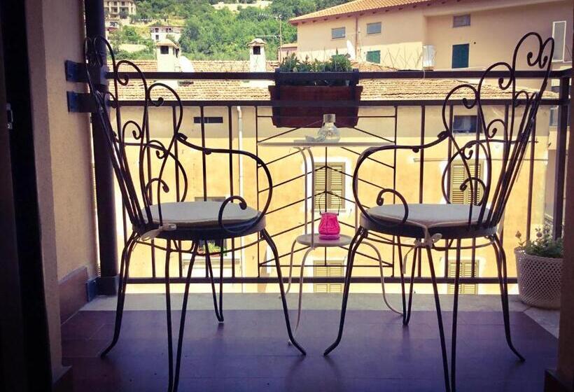 Standard room with outdoor bath, B&b Maison Civico 13