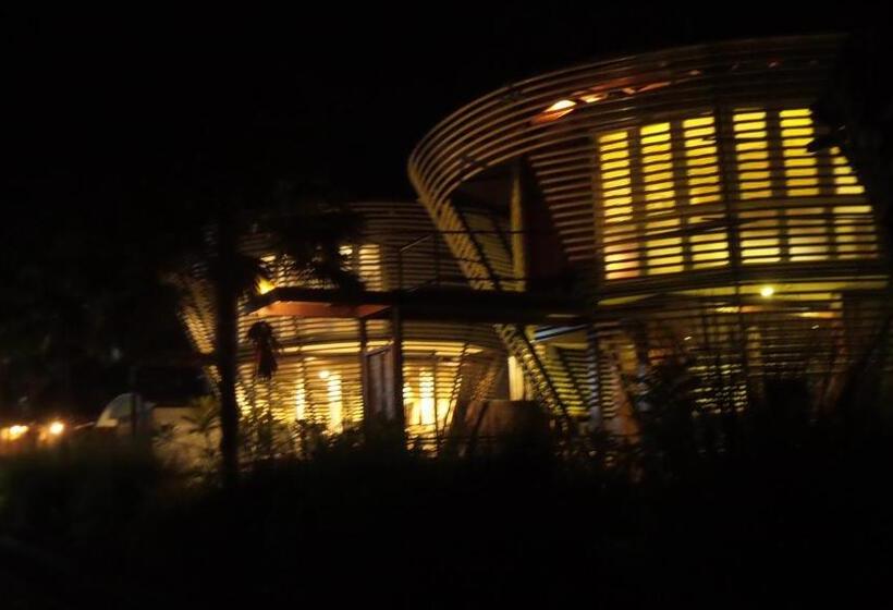 Люкс с Бассейном, Bali Umah Tinjung