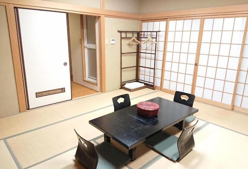Номер Стандарт, Crown Hills Imabari