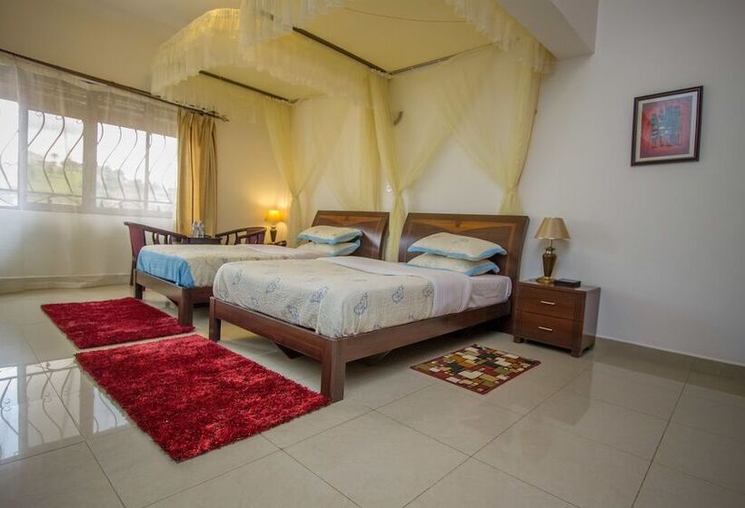 Deluxe Room, Reinah Tourist