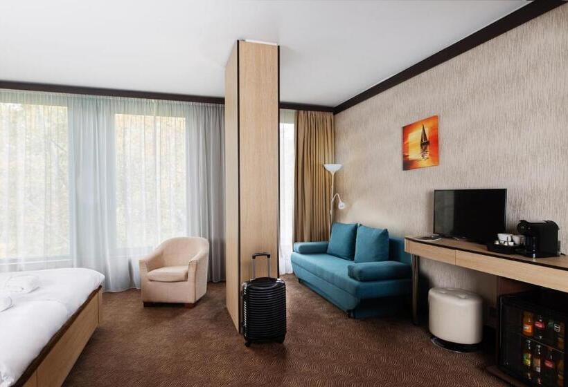 Номер Стандарт, Portobello Wellness & Yacht Hotel Esztergom