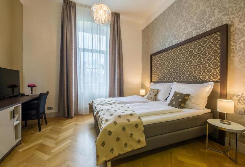 اتاق استاندارد, Wellness & Spa Hotel Villa Regenhart