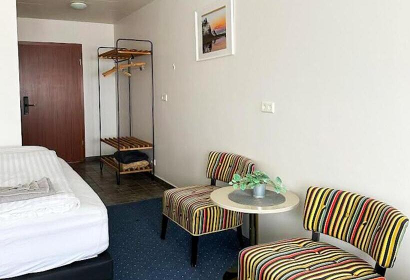اتاق خانوادگی, Drangshlid By Ourhotels