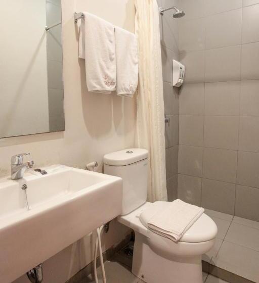 Номер Superior, Legreen Suite Kuningan