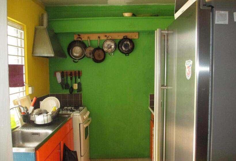 اتاق استاندارد با سرویس بهداشتی مشترک, Kingsworth Bed And Breakfast