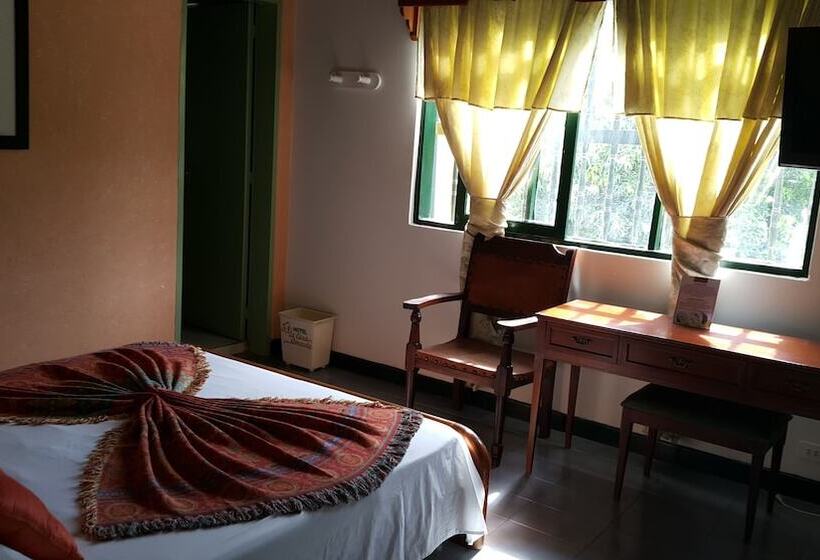 Номер Стандарт, La Casa Amarela