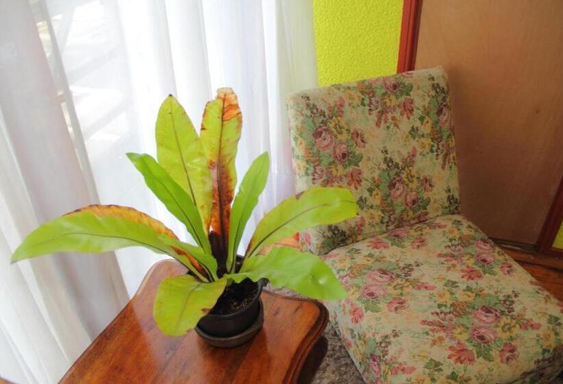 Семейный Номер, Hostal Benavente