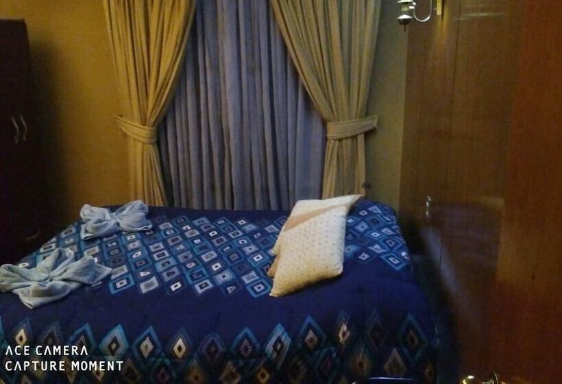 חדר סטנדרט חדר אמבטיה משותף, Bed & Breakfast Blumenhaus