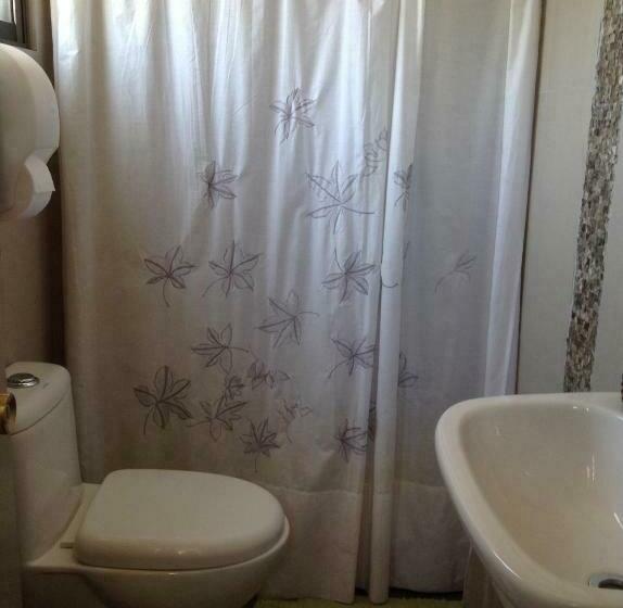اتاق استاندارد یک تخته با سرویس بهداشتی مشترک, Hostal El Parron