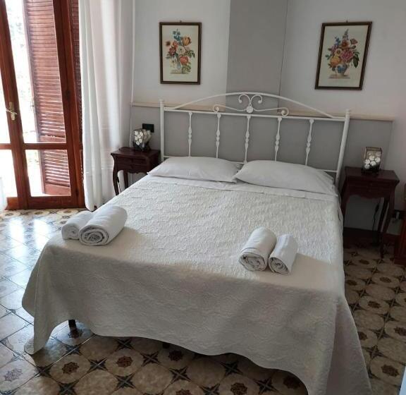 Номер Стандарт, Arenella Beach Rooms