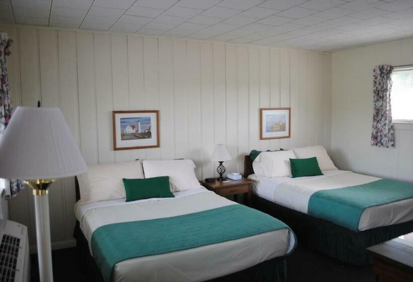 Номер Стандарт, Rock Ledge Motel