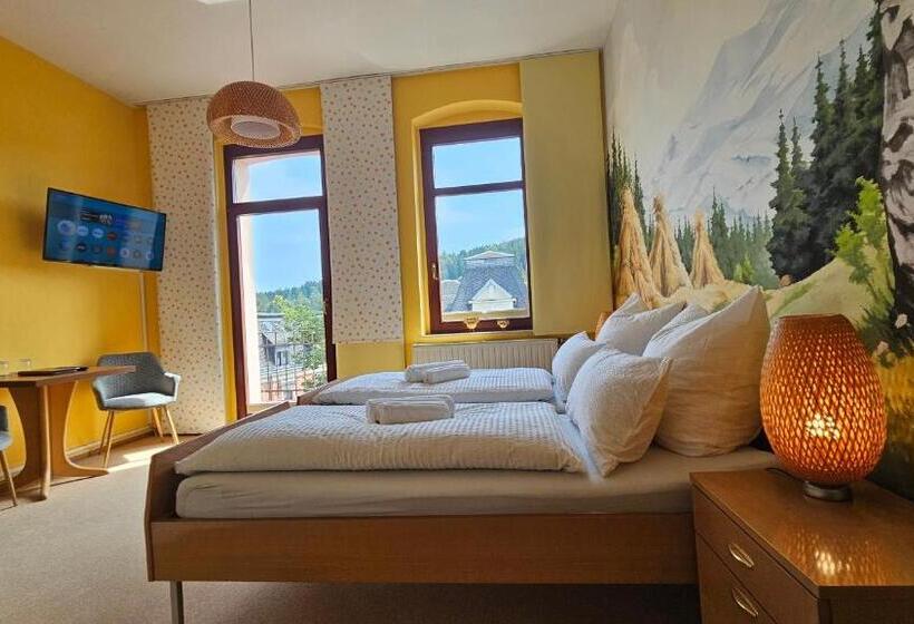 Номер Стандарт с Балконом, Pension Weiße Rose, Parkplatz, Frühstück, Wlan, Zentral
