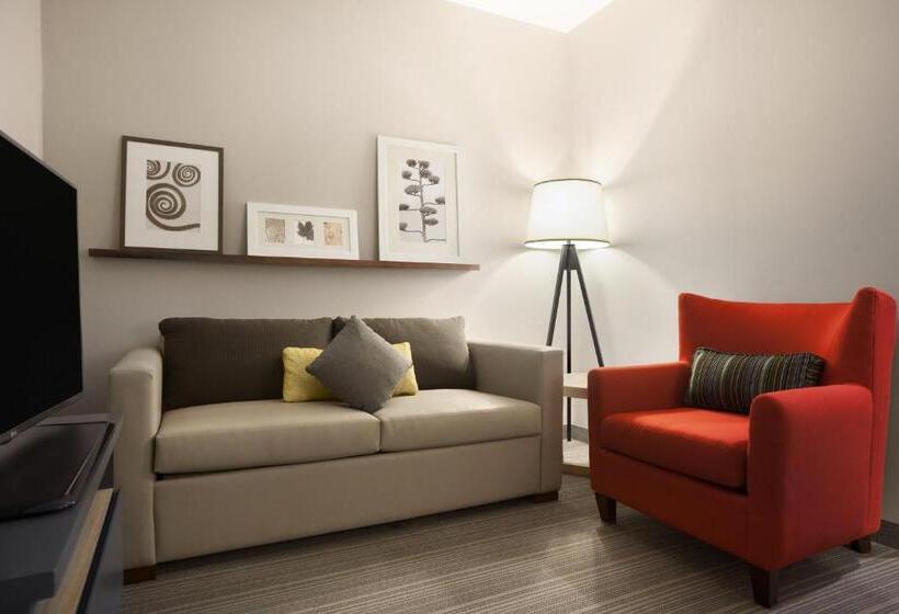 Люкс Кровать Кинг, Country Inn & Suites By Radisson Indianola Ia