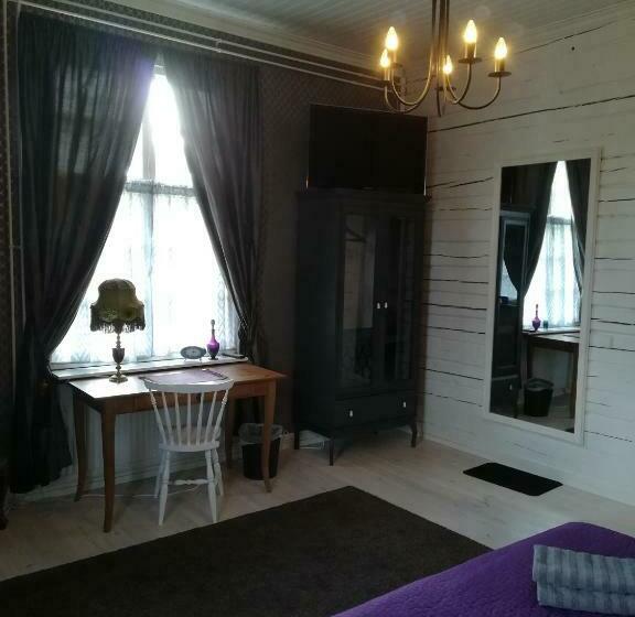 Номер Стандарт, Li Huiskankorpi Boutique