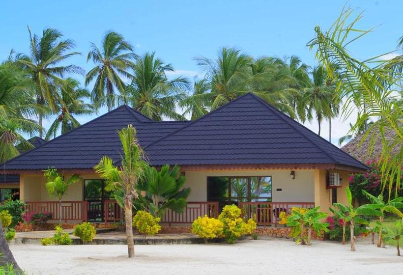 스탠다드 방갈로, The Sands Beach Resort