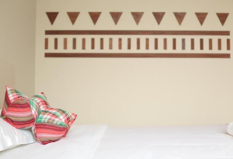اتاق سوپریور با بالکن, Navela Hotel & Convention