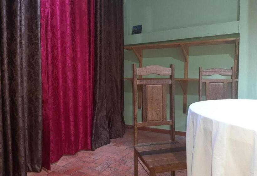 Люкс, Palácio Do Sol Hostel Pousada