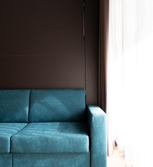 سوییت دوبلکس, Arbed Living Hotel   Supercharger