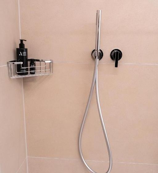 سوییت, Arbed Living Hotel   Supercharger