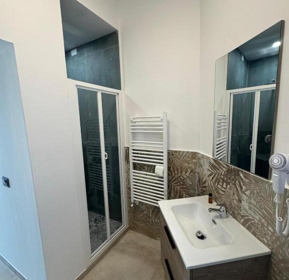 اتاق لوکس با بالکن, Flamengo Rooms