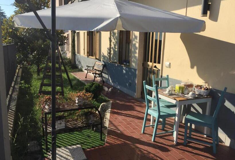 اتاق استاندارد چهار تخته, San Lorenzo