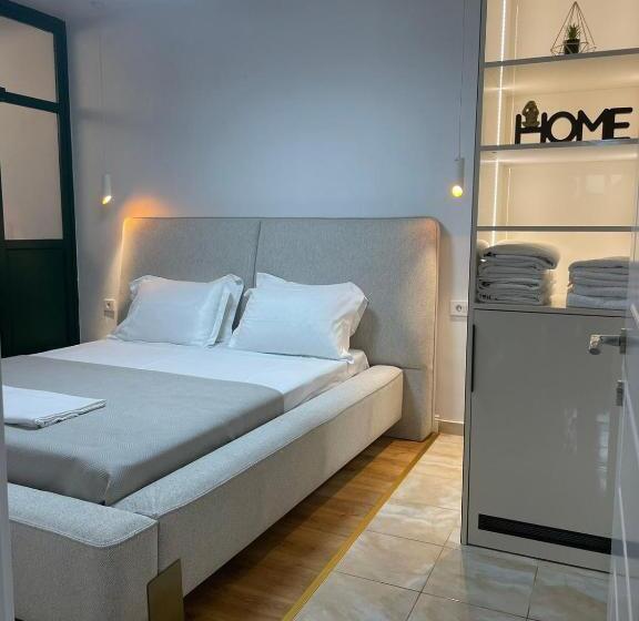 آپارتمان 1 خوابه با بالکن, Premium Apartments