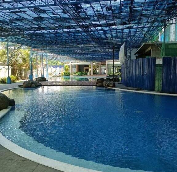 Апартаменты 1 Спальня Вид на Город, Chill Spot Staycation In Pasig