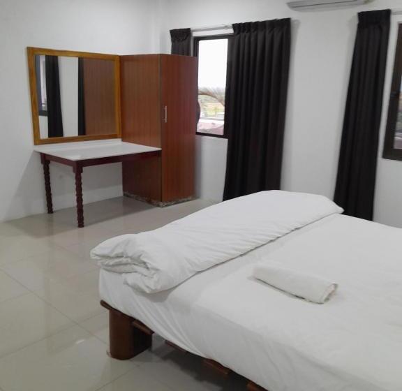2침실 패밀리 아파트, White Diamond Apartments