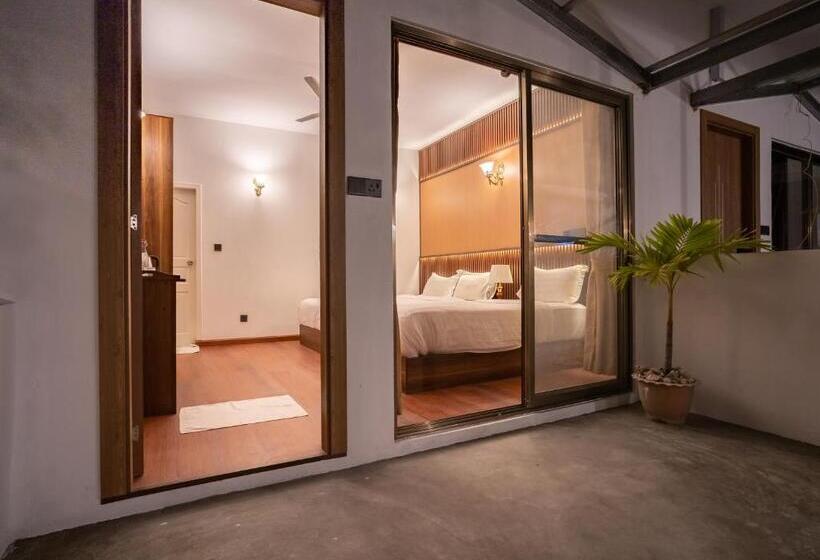 ویلای لوکس 1 خوابه, Ganduvaru Villa
