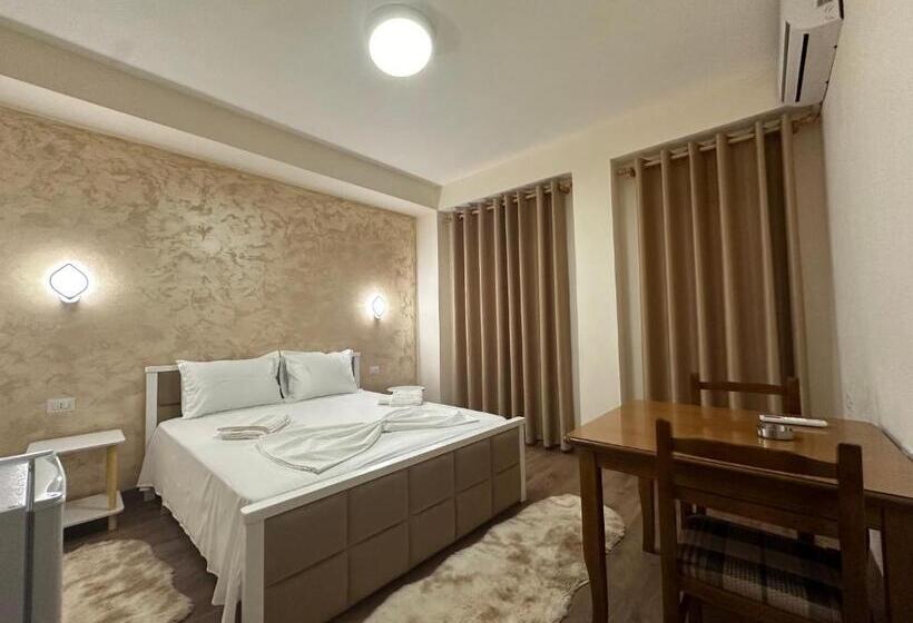 高级大房间, Guni Inn