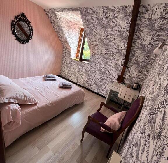 Номер Стандарт Вид на Сад, Auberge De La Chesnaie