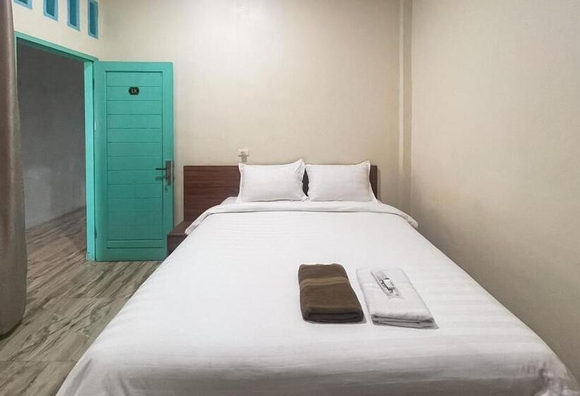 Номер Стандарт, Reddoorz Near Kantor Bupati Tapanuli Tengah Aek Tolang