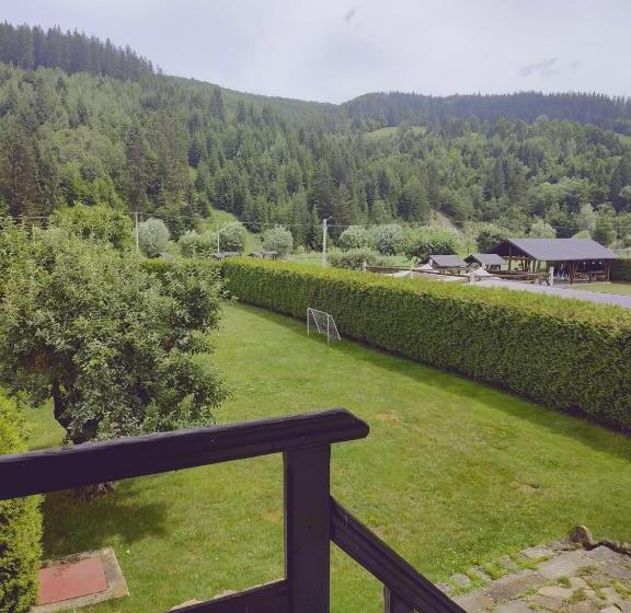 اتاق استاندارد با چشم‌انداز کوهستان, Forest View Cottage